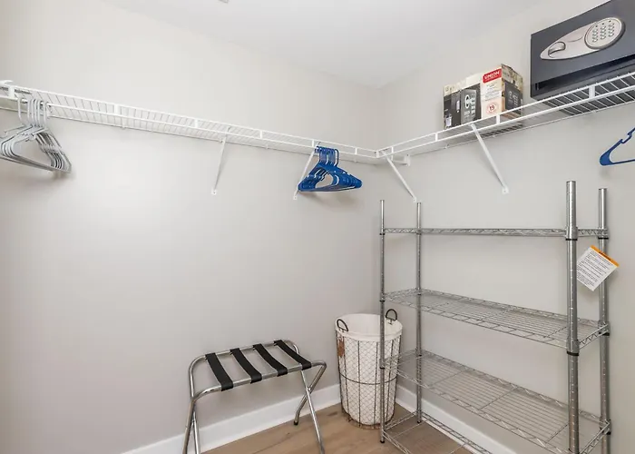 Emerson Towers 302